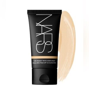 NARS Pure Radiant Tinted Moisturizer